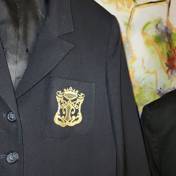 Evan-Picone Women's Blazer Jacket Black Crest Embroidery Button Closure Size 10 - Picture 4 of 7